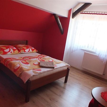 Apartament Dom Na Lesnej Gorze Leśna Zewnętrze zdjęcie